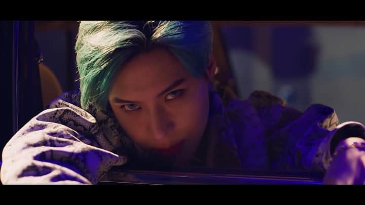 SHINeeのインスタグラム：「. テミン3rd Mini Album収録のリード曲「Famous」のMVティザー映像公開！ また7/27(土)0時からはMVフル公開、「Famous」の先行配信スタート、iTunesでは『FAMOUS』の予約注文もスタート！ そして、配信を記念して3つのデジタルキャンペーンも！ 詳細はプロフィール掲載のテミンオフィシャルHPをチェックしてください♪ #TAEMIN #テミン #Famous」