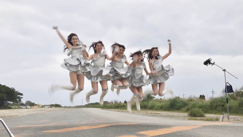 一瀬優美さんのインスタグラム写真 - (一瀬優美Instagram)「その３  ダンスコスver あー笑ったなぁ。 #フレエン #オフショット #mv #dvd #沖縄 #撮影」7月24日 18時25分 - yuumi_ichinose