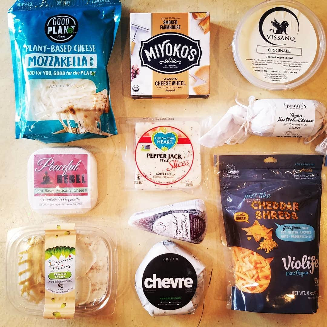 ガソリングラマーさんのインスタグラム写真 - (ガソリングラマーInstagram)「VEGAN CHEESE PARADE 🧀🧀🧀🎊🎉🎈 @goodplanetfoods #mozzarellashreds via @mylkguys @peacefulrebel2017 #mozzarella @mothersmarkets #organicliving raw #nutcheese @miyokoscreamery #smokedfarmhouse @followyourheart #pepperjack @vtopian caramelized onion #camembert  @sperofoods #herbalicious @vissanocompany #original #gourmetveganspread @yvonnesvegankitchen #cranberrydill #goatlesscheese @violife_foods #cheddarshreds  #vegansofIG #veganaf #vegansofinstagram #veganfood #whatveganseat #instavegan #vegancheese  #goodplanetfoods #peacefulrebel  #mothersmarket  #miyokoscreamery  #followyourheart  #vtopian #sperofoods  #vissano  #yvonnesvegankitchen  #violife」7月24日 10時41分 - gasolineglamour