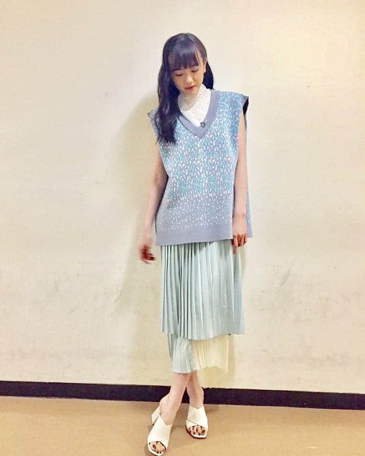 松井愛莉さんのインスタグラム写真 - (松井愛莉Instagram)「最近のお衣装👗👠💜」7月24日 10時57分 - airi1226_official
