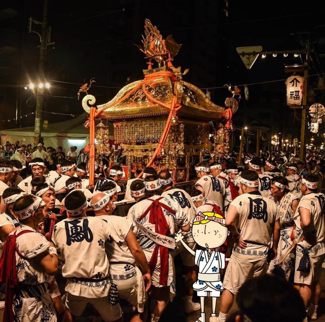Osaka Bob（大阪観光局公式キャラクター）さんのインスタグラム写真 - (Osaka Bob（大阪観光局公式キャラクター）Instagram)「Tenjin Matsuri is one of the largest festivals in Japan and it’s held here in Osaka every year on July 24 & 25. Plus there are fun pre-festival festivities held on July 23rd. Don’t miss it! ⠀⠀⠀⠀⠀ 24、25日の大阪は日本三大祭の一つ、天神祭で大盛り上がり！今日の宵宮では、鉾流神事や獅子舞、催太皷を見逃さないで！ ⠀⠀⠀⠀⠀ 📸 @darren_1003 ⠀⠀⠀⠀⠀ ————————————————————— #maido #OsakaJapan #大坂 #오사카 #大阪 #Оsака #Осака #โอซาก้า #withOsakaBob  #大阪観光 #visitjapan2019 #tourism #sightseeing #travelgram #travelinjapan #osakatrip #Оsака #Осака #โอซาก้า  #大阪旅行  #오사카여행 #日本景點 #天神祭 #日本三大祭り#TenjinFestival #japanesefestival」7月24日 11時43分 - maido_osaka_bob