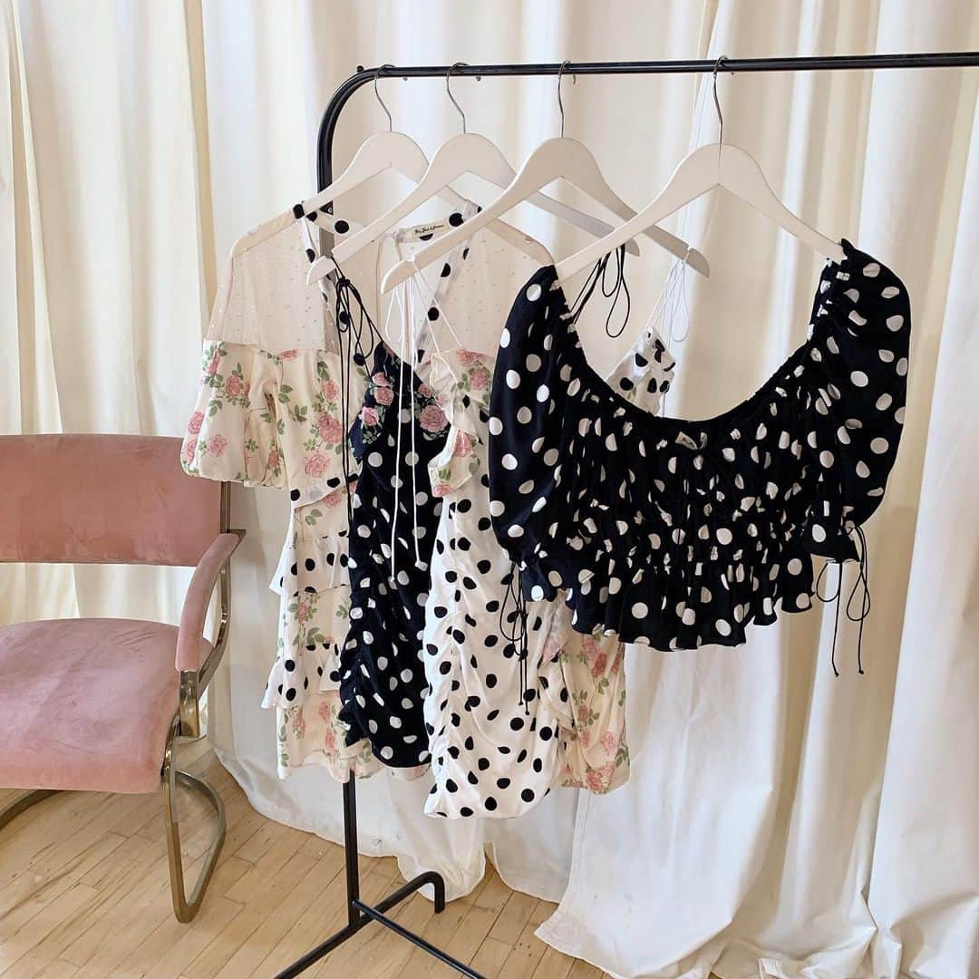 For Love & Lemonsさんのインスタグラム写真 - (For Love & LemonsInstagram)「Did someone say polka dots? #summer19」7月24日 11時36分 - forloveandlemons