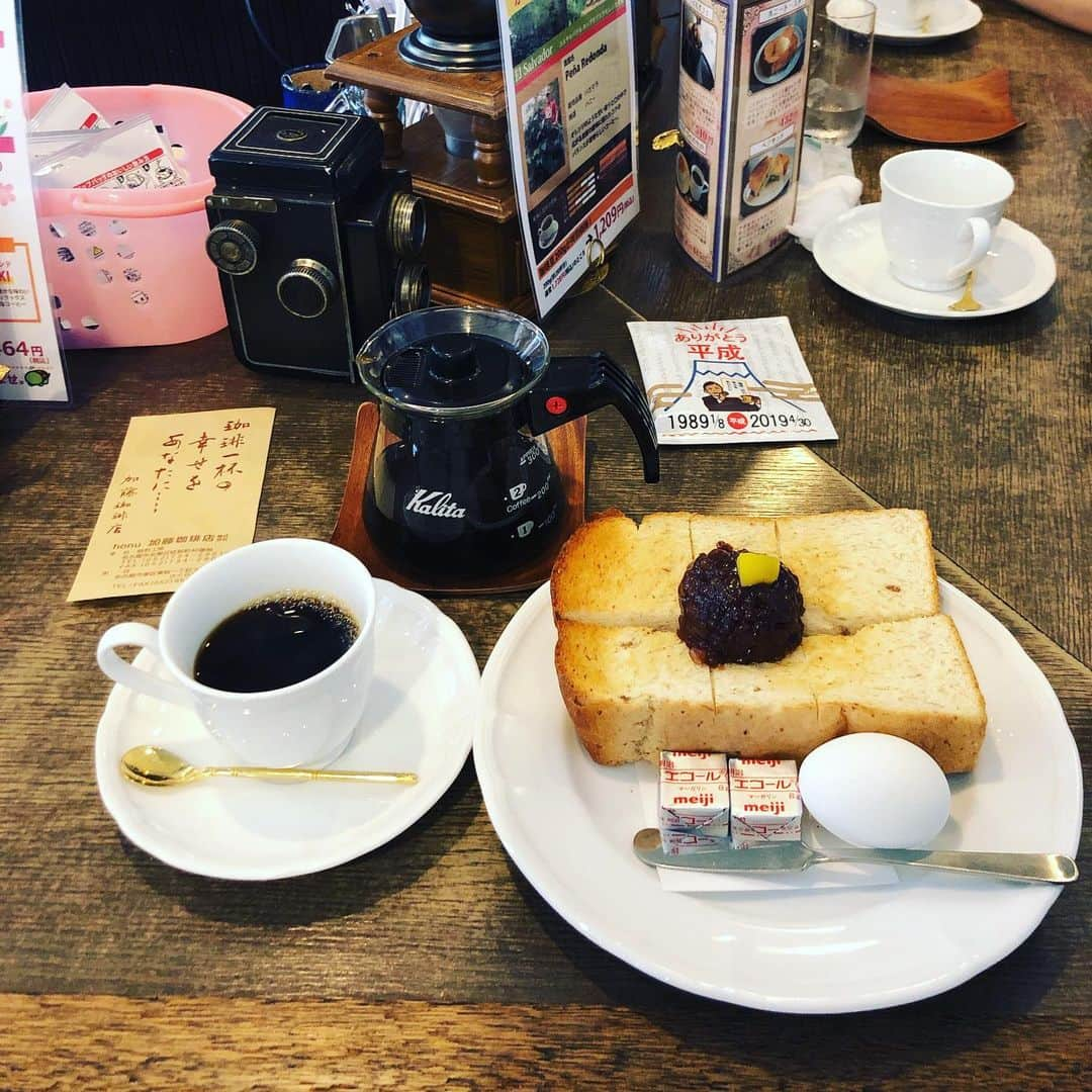 楢原真樹さんのインスタグラム写真 - (楢原真樹Instagram)「いつぞやの喫茶店 #喫茶店 #久屋大通 #名古屋のモーニング #パンも珈琲も美味かった #豆買ったし #混雑してたなー。 #今日は2ステ #19時 #漫才おじさん #新宿バッシュ #19時 #キャンテスト #野方区民ホール #取置きお願いしまーす！ #来てね！」7月24日 12時19分 - narahara_j