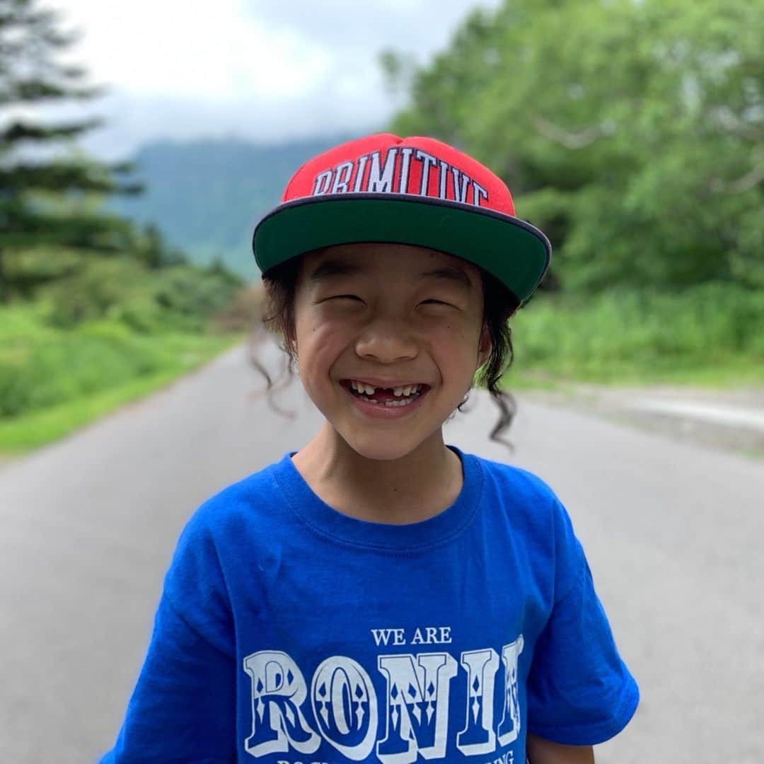 上田ユキエさんのインスタグラム写真 - (上田ユキエInstagram)「ただいま。 #japan #trip #homemountain #日本大好き #8yearsold #snowboarder @ronin_the_tour_life」7月24日 13時07分 - yukie_ueda