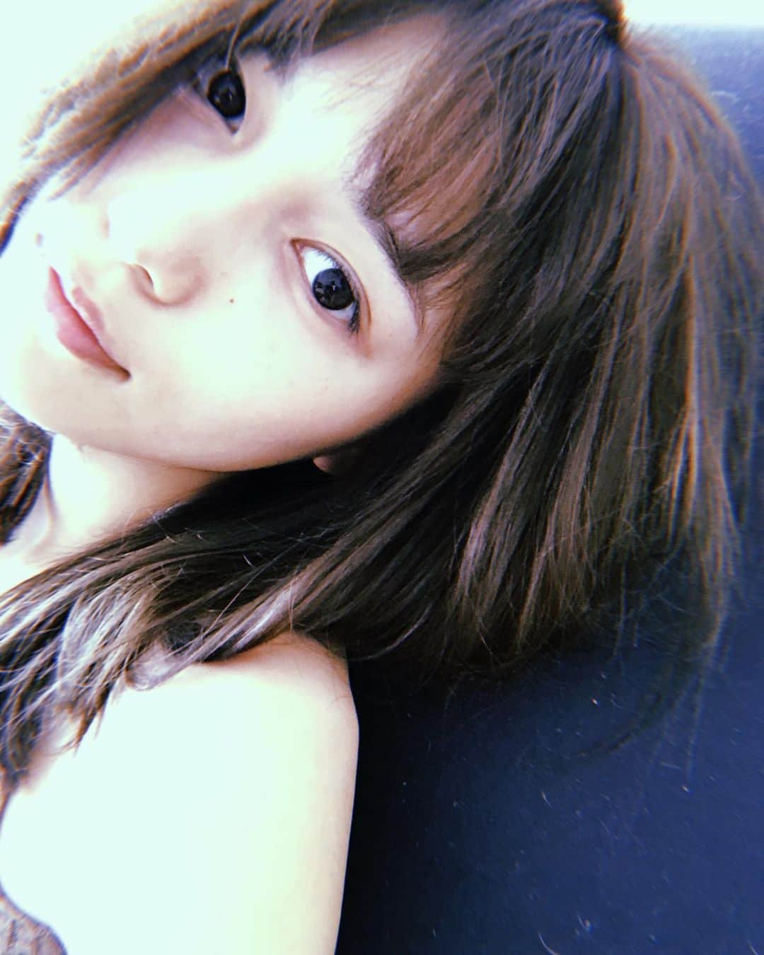 川口春奈さんのインスタグラム写真 - (川口春奈Instagram)「毎日暑いねえ、、蝉の鳴き声であー夏だなぁって。熱中症などには気を付けてね。」7月24日 13時54分 - haruna_kawaguchi_official