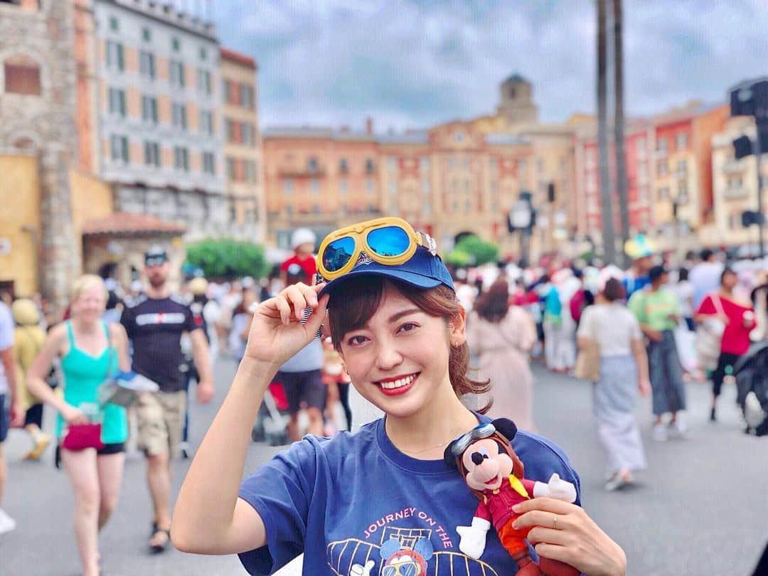 のインスタグラム：「. 東京ディズニーシーの新アトラクション 『 #ソアリン 』体験してきました！  風や匂いがとにかくリアル✨ ふわっと空を飛ぶ瞬間は、 とても不思議な感覚でした！」