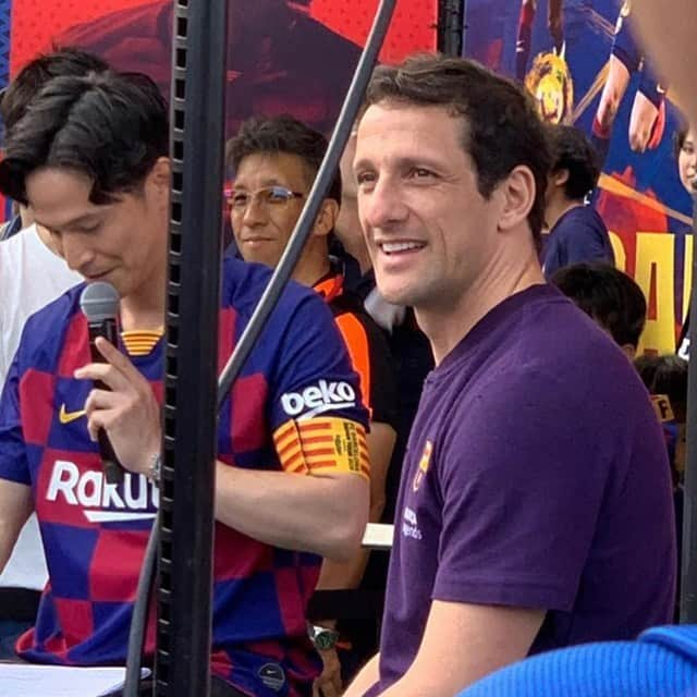 ジュリアーノ・ベレッチさんのインスタグラム写真 - (ジュリアーノ・ベレッチInstagram)「FanZone com milhares de torcedores do Barça antes do jogão Barça x Chelsea. O carinho e o respeito dos japoneses comigo é algo incrível! #belletti #barça #embaixador」7月24日 15時56分 - julianobelletti