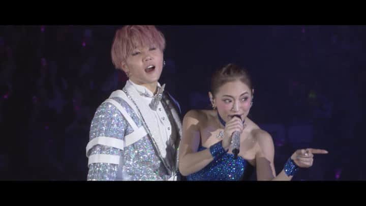 のインスタグラム：「出来たてホヤホヤ♨︎﻿ ﻿ さいたまparty@さいたまスーパーアリーナのLIVE DVDからステージの模様をちらり﻿ 👀👀👀👀👀👀👀👀👀👀👀👀👀﻿👀👀👀👀 ﻿ そして今夜19時からは、フジテレビ系列にてFNSうたの夏まつりです🍉」