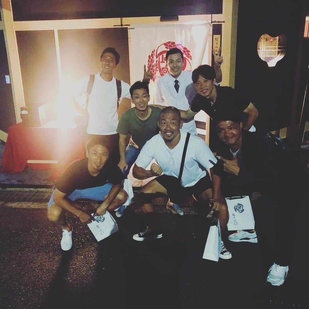 梁勇基さんのインスタグラム写真 梁勇基instagram 846yajiroさんからカーフガードとハーフパンツが届きました カーフガードは疲労回復に ハーフパンツも履きやすくて 暑くなってくるこれからの季節に最適です 小屋松 知哉選手に紹介してもらいました