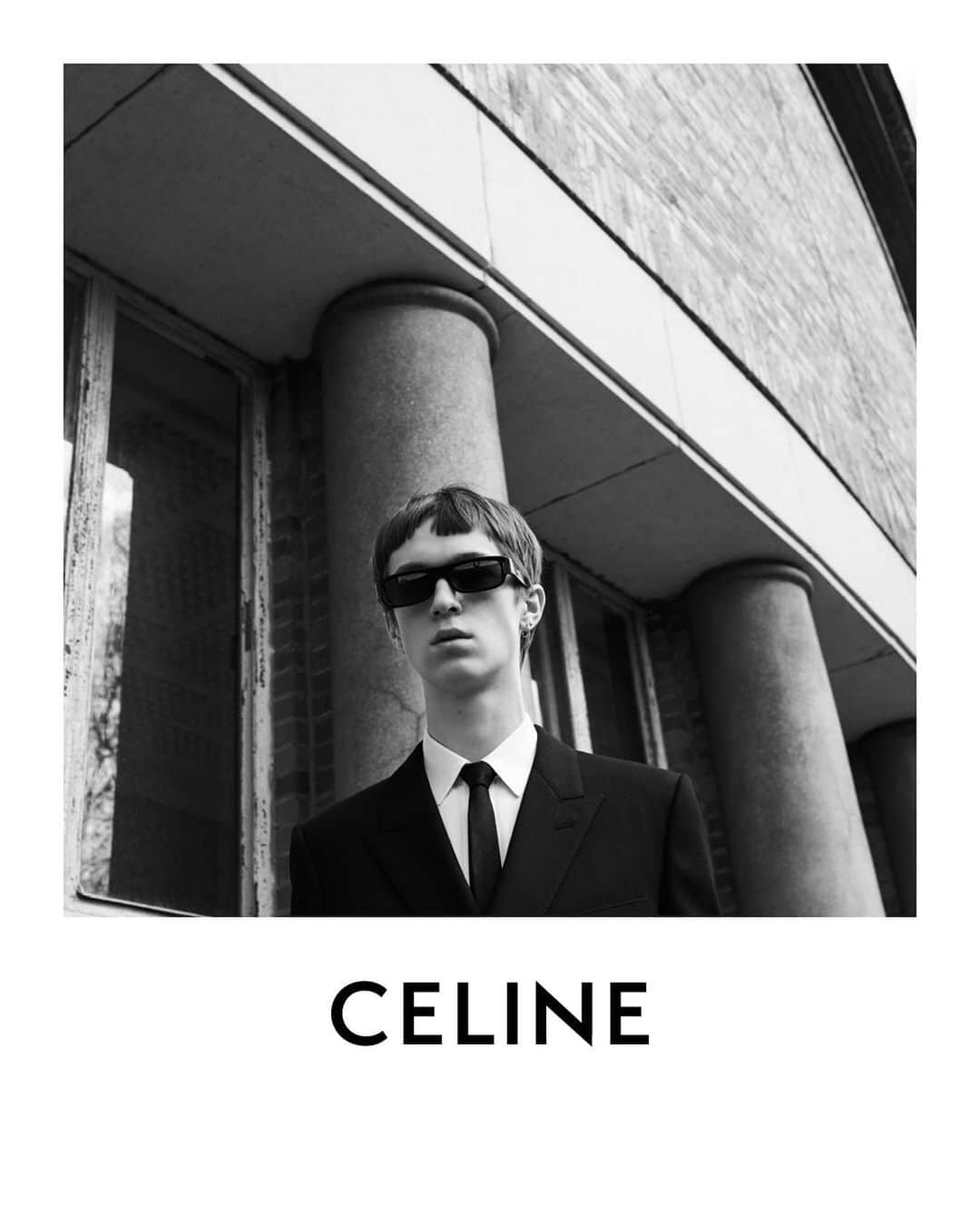 Celineさんのインスタグラム写真 - (CelineInstagram)「CELINE MEN WINTER 19  TOBIAS PHOTOGRAPHED IN BERLIN IN MARCH 2019  AVAILABLE NOW IN STORE AND AT CELINE.COM  #CELINEBERLIN  #CELINEBYHEDISLIMANE」7月24日 17時14分 - celine
