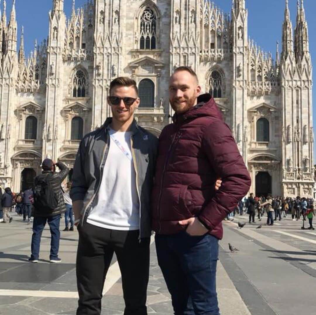 Phil Harrisのインスタグラム：「Happy 30th birthday to an incredible friend and my best man! Here’s a thank you to all your support over the years! Enjoy yourself today buddy! Much love @beau_joe . . #30 #birthday #oldman #friend #bestman #30thbirthday #memories #bestfriend #family #brotherfromanothermother」