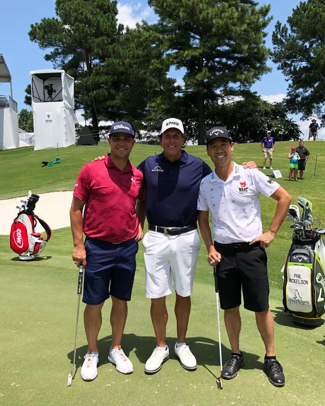 ケビン・ナさんのインスタグラム写真 - (ケビン・ナInstagram)「Fun Wednesday practice round with Gary and Phil. Congratulations to Gary on winning the US Open and about to have twin girls next week! @wgcfedex」7月25日 3時37分 - kevinna915