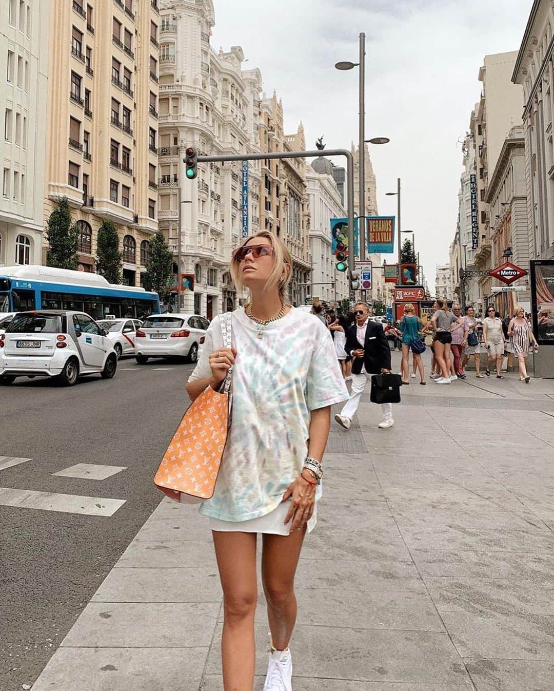 Blonde Saladさんのインスタグラム写真 - (Blonde SaladInstagram)「🐯PRINTS OBSESSION🐯 Animalier, Tie-dye and patchwork are the summer patterns our it-girls cannot help but love. What’s your current crush?⚡️#theblondesalad #patterns #fashion #trend #valentinaferragni #kendalljenner #emilyratajkowski #kyliejenner #leoniehanne」7月24日 20時02分 - theblondesalad