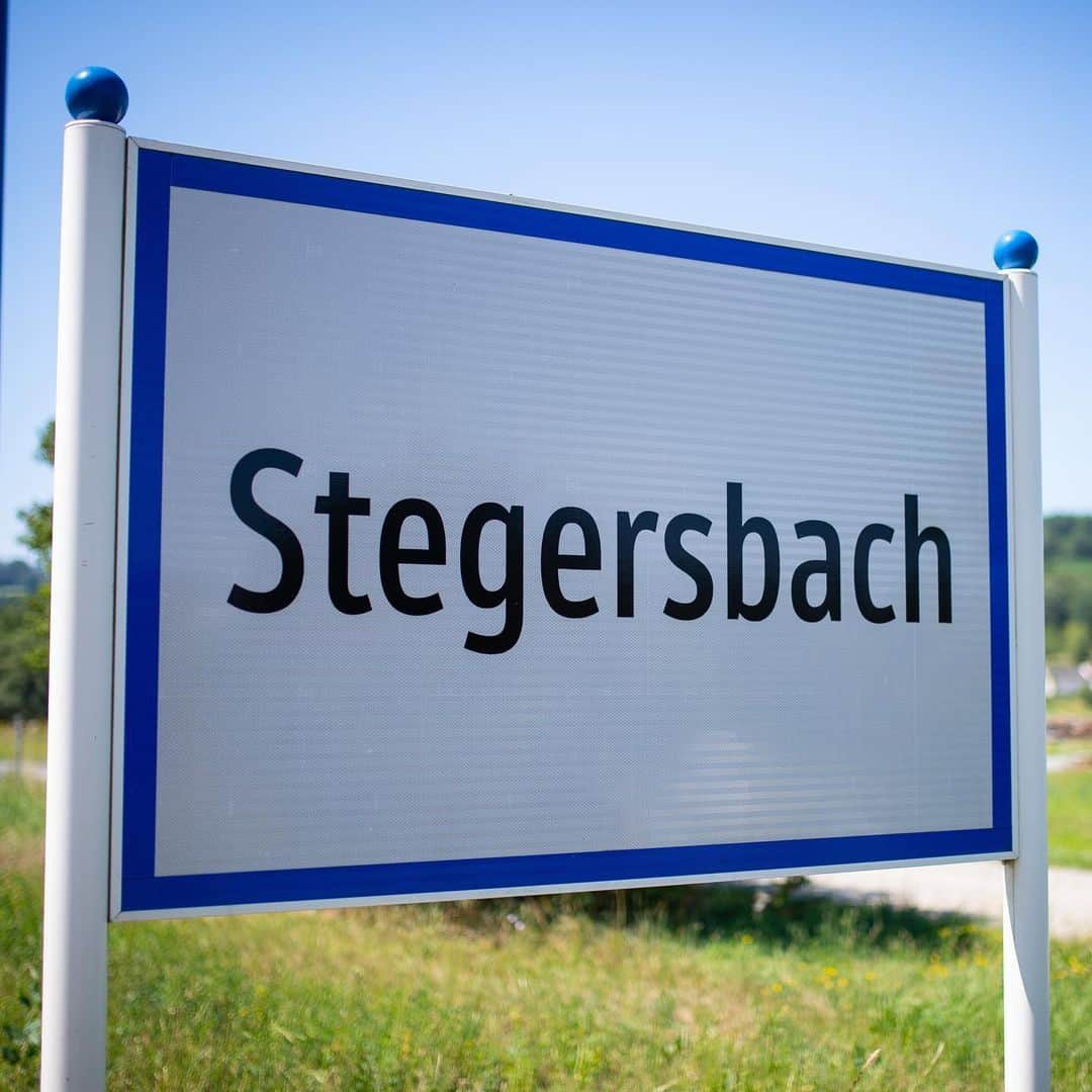 ヘルタ・ベルリンさんのインスタグラム写真 - (ヘルタ・ベルリンInstagram)「Ankunft in #Stegersbach! ✔️🇦🇹☀️#BSCimBurgenland #Trainingslager #Sonnesatt #Berlin #hahohe #herthabsc」7月24日 19時57分 - herthabsc