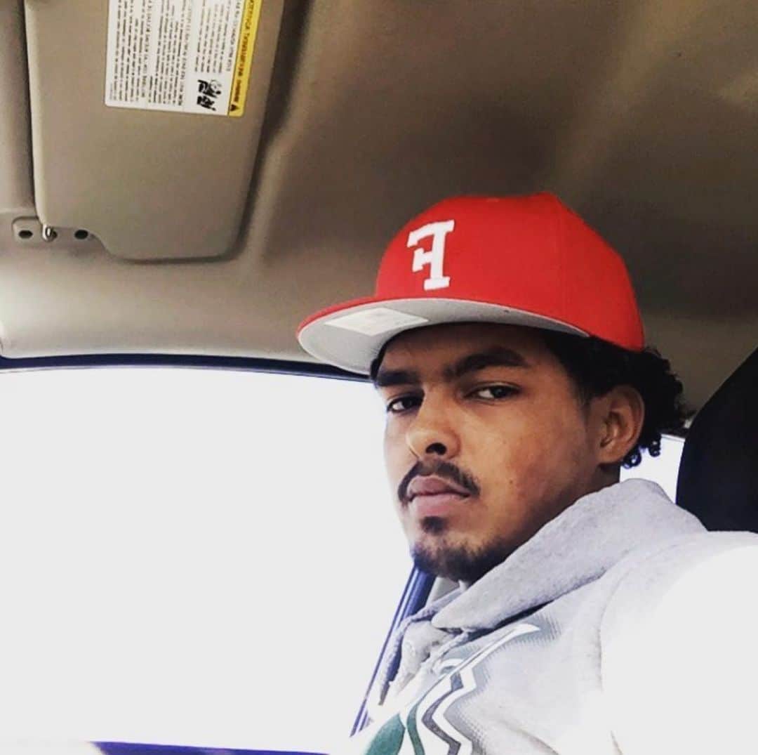 ゲームのインスタグラム：「I wanna send my condolences & prayers to the family of my young potna @acekush100 who lost his life in a tragic car accident. He was expecting a daughter “Asayah” who now will never get a chance to know him, his greatness or his love. Life is shorter than we all think. Keep your loved ones near & cherish every moment you are blessed to have.... & again, God be with the Williams family... me & mine send our deepest sympathy in your time of grieving 🙏🏾」