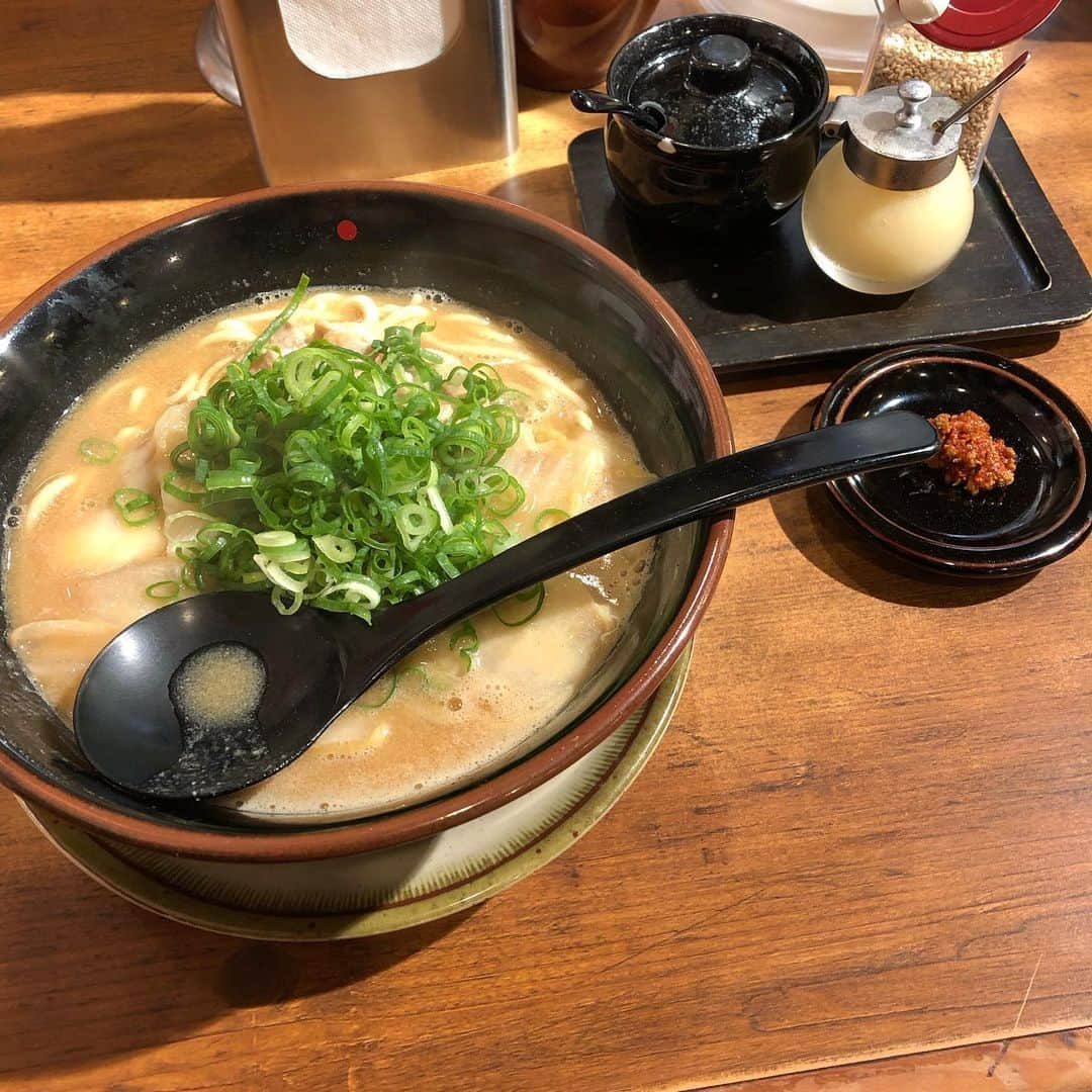 本城聡章さんのインスタグラム写真 - (本城聡章Instagram)「本日もお疲れ🍜（笑） これまた久しぶり #天下一品 で味がさね😋明日も頑張ろう…🎶」7月24日 20時12分 - honjo