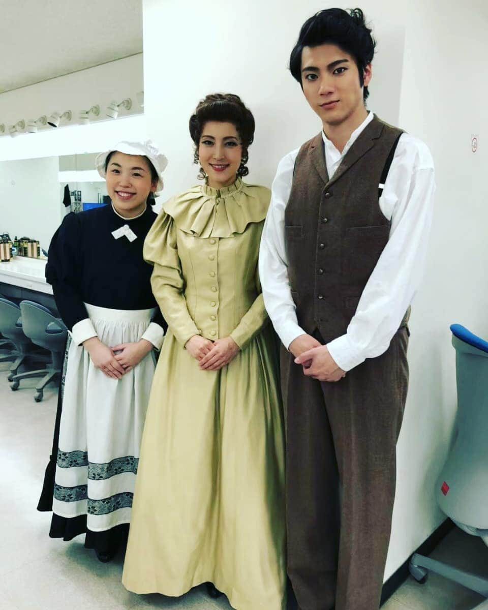 山田裕貴さんのインスタグラム写真 - (山田裕貴Instagram)「『 #なつぞら 』 #雪次郎 、#蘭子 さん  明日本番です そして、舞台後に  まさかの蘭子さんのおうちへ どうなる雪次郎  #レミ子 ちゃんも一緒に  #雪次郎の乱 #雪次郎の乱2 #雪次郎の乱7月の陣」7月24日 20時17分 - 00_yuki_y