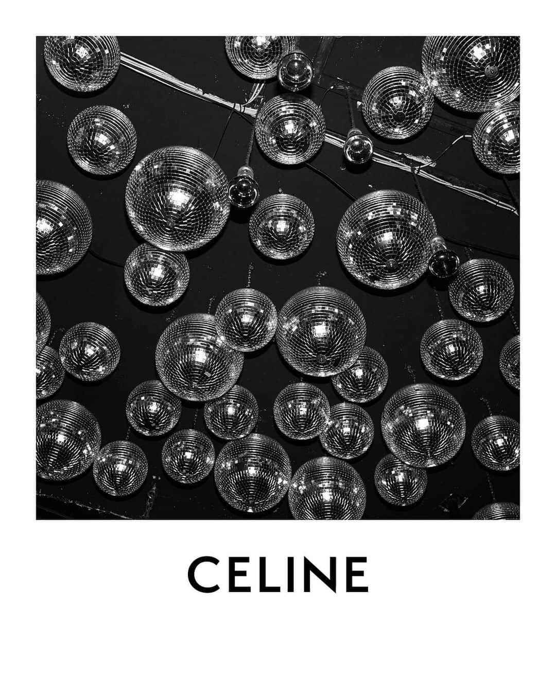 Celineさんのインスタグラム写真 - (CelineInstagram)「BERLIN CELINE MEN WINTER 19  AVAILABLE NOW IN STORE AND CELINE.COM  #CELINEBERLIN  #CELINEBYHEDISLIMANE」7月24日 21時49分 - celine