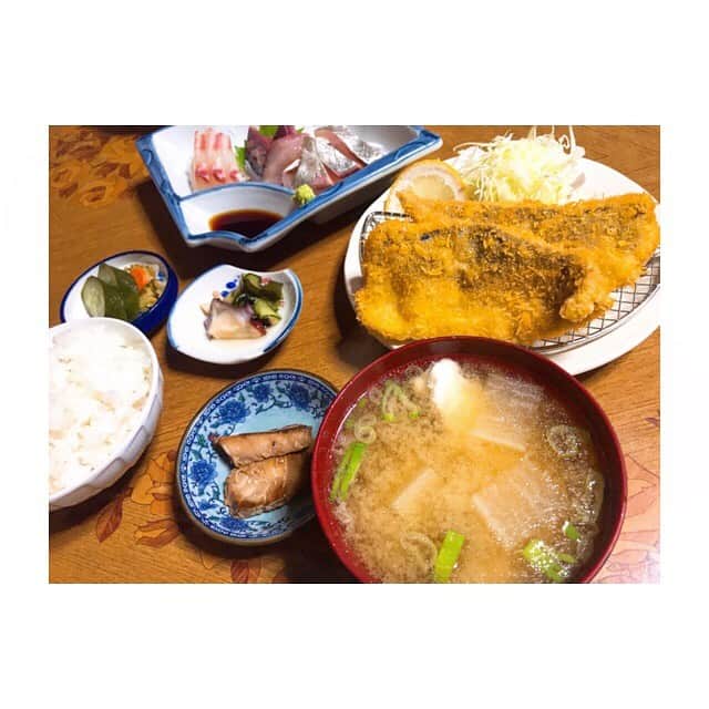 峯宇美七虹（みな氏）のグルメインスタ