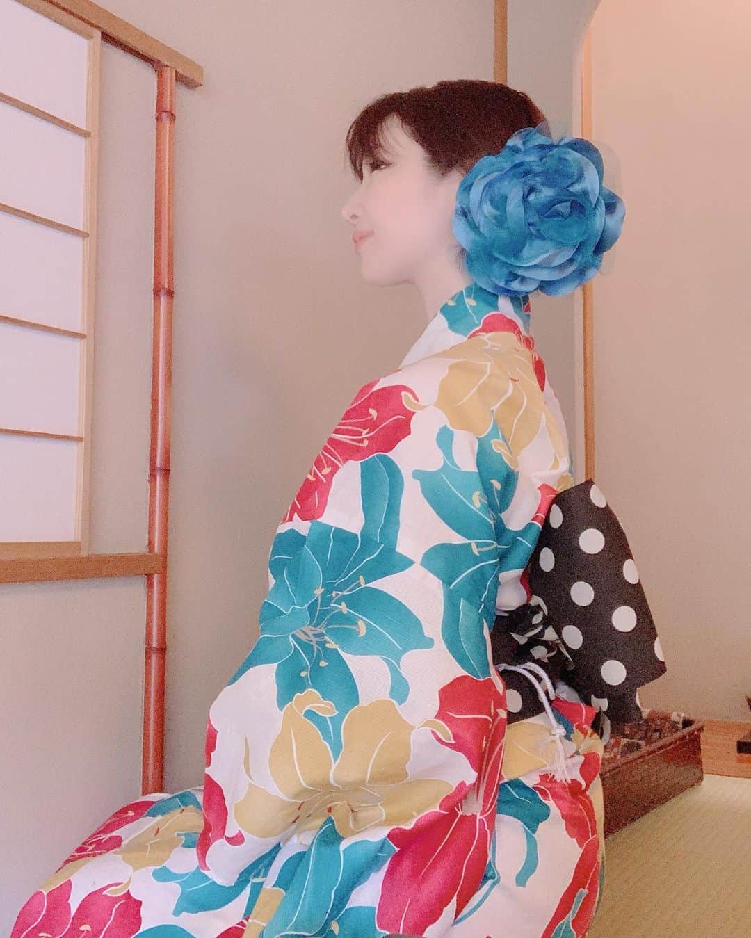 森下悠里さんのインスタグラム写真 - (森下悠里Instagram)「大好きママ友達と浴衣ランチ👘🎐✨ - 最近 浴衣にハマって10着位購入したよ💓 - #浴衣 #ランチ #yukata #kimono #restaurant #tokyo #japan #traditional #style」7月24日 22時17分 - yuurimorishita