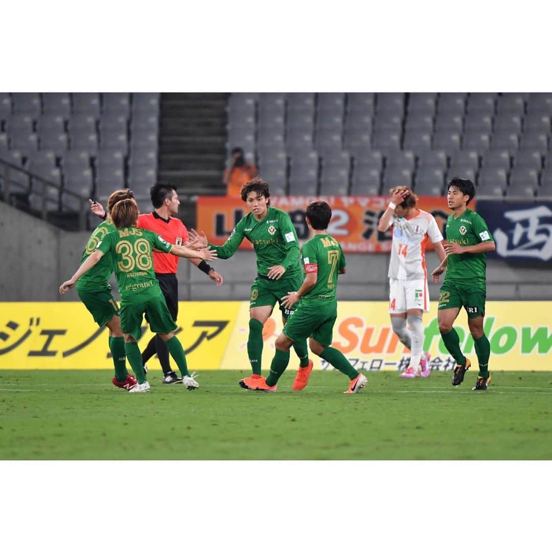 小池純輝さんのインスタグラム写真 - (小池純輝Instagram)「. 今季8ゴール目⚽️ #jleague #jリーグ #j2 #東京ヴェルディ #tokyoverdy #verdy #verdyfamily #soccer #football⚽ #football #サッカー #フットボール #小池純輝 #19 #⚽️ #東京 #tokyo #goal」7月24日 22時35分 - junki_koike