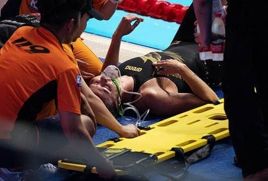 サラ・ショーストレムさんのインスタグラム写真 - (サラ・ショーストレムInstagram)「Feels after 200m freestyle! Right!? 😳😂 FYI I'm fine now... And super happy with my bronze 😍」7月24日 22時40分 - sarahsjostrom