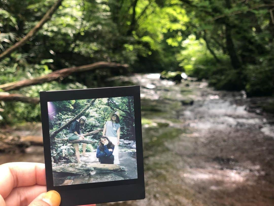 広野あさみさんのインスタグラム写真 - (広野あさみInstagram)「コトナの夏休み2019！！！ 遠いところからはるばる来てくださった皆様、 本当にありがとうございました！！ スノーボードの上達はもちろん、大人だけど子供のように楽しむことを忘れずに非現実的な空間を体験してもらいたいと企画したイベントですが、 ''1人で不安だったけど来てよかった''などの声を頂いて嬉しかったです。  今回ご協賛頂きました Burton様、Ogasaka様、志賀高原ビール様、Crystalgeyser様、株式会社 土佐ひかり CDM 様Marmaidguys様、GERO様、BRISAMARINA様、billabong様、eb's様、showtimecollective様 ありがとうございます!!!」7月24日 22時56分 - asamihirono