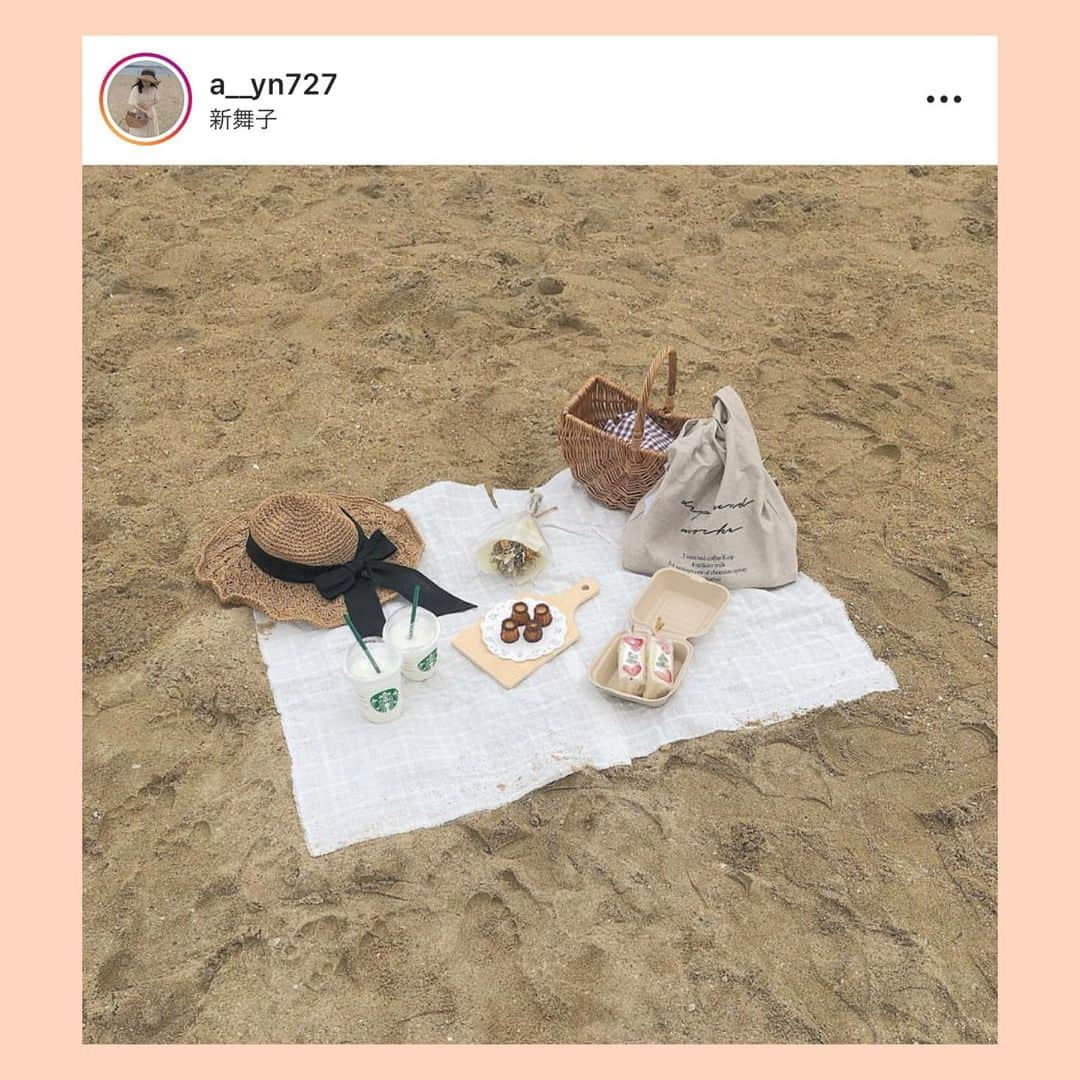 bis_web bis [ビス] さんのインスタグラム写真 - (bis_web bis [ビス] Instagram)「⛱﻿ ﻿ ﻿ #海ピク ガール急増中！﻿ ﻿ 海でのピクニック、 "海ピク" 🌊﻿ ﻿ おしゃれな女の子たちのインスタ投稿がかわいい！❤️﻿ ﻿ この季節、海に行くことも増えてくるはず！﻿ そんなビーチタイムをもっと楽しくする海ピクがいまトレンド！﻿ ﻿ みんなも海ピクで夏を楽しんでみては？💭﻿ ﻿ ﻿ ﻿ ﻿ ﻿ ﻿ ﻿ #follow #フォロー #bis_web #picnic #ピクニック #海ピク #おしゃピク #팔로잉 #팔로워 #좋아요 #좋아요환영 #일상스타그램 #데일리 #팔로우 #바다 #海 #ビーチ #beach #🌊 #韓国 #海ピクニック #おしゃれ #かご #かごバッグ #🧺 #🍋 #🍒 #🍩」7月24日 22時50分 - bis_web