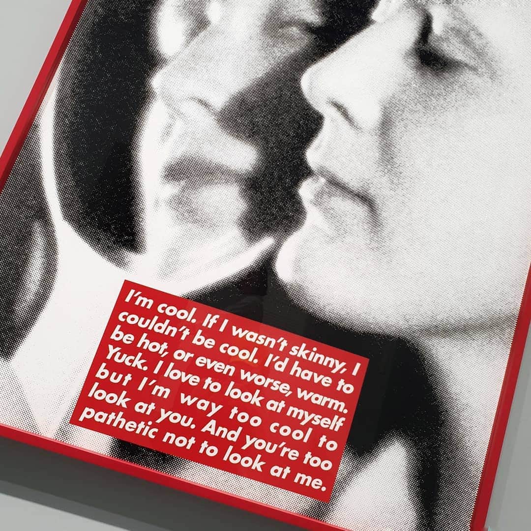 イ・チョンアさんのインスタグラム写真 - (イ・チョンアInstagram)「어우. 좋음. ⠀⠀⠀⠀⠀⠀⠀⠀⠀⠀⠀⠀⠀⠀⠀⠀ #BarbaraKruger #Exhibition」7月24日 22時59分 - leechungah