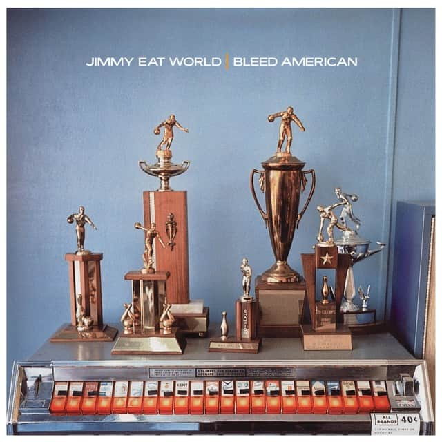 Alternative Pressさんのインスタグラム写真 - (Alternative PressInstagram)「It’s been 18 years since @jimmyeatworld blessed the world with the sweetness that is ‘Bleed American.’ With the weighty words and dynamic strings that have epitomized the band throughout their illustrious discography, this is them at their best. While it would be a heated debate, there’s a strong argument for their 4th effort as their finest work.⁠ .⁠ .⁠ .⁠ #jimmyeatworld #bleedamerican #albumanniversary #alternativepress #altpress」7月24日 23時01分 - altpress