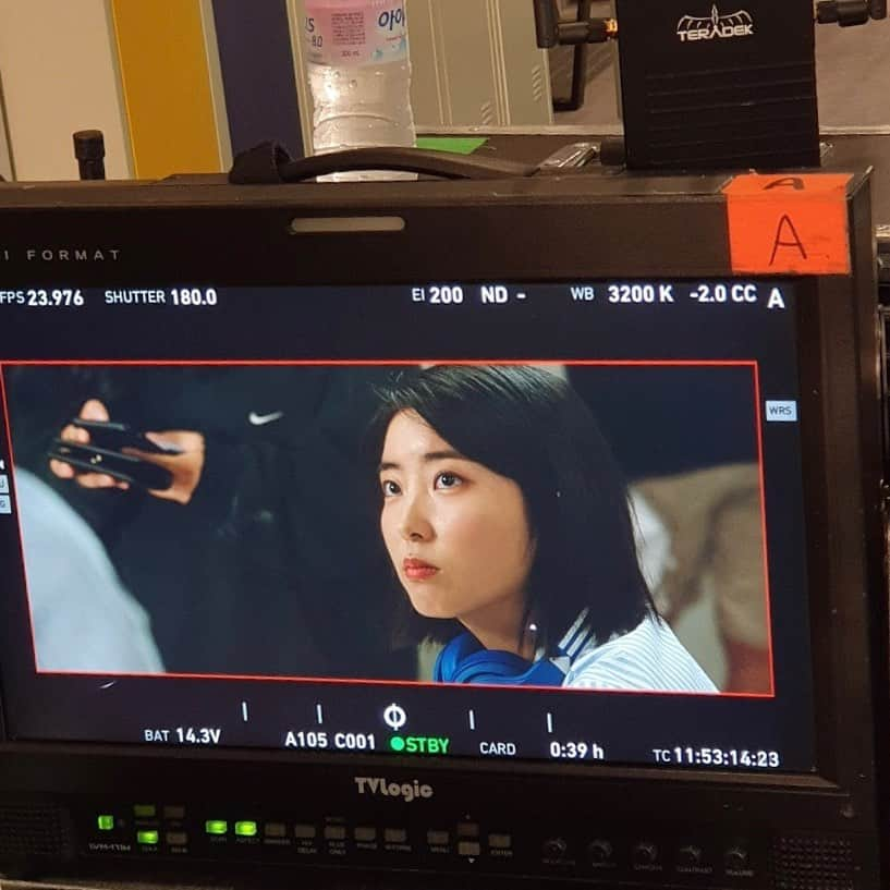 ソヒョン さんのインスタグラム写真 - (ソヒョン Instagram)「#미스터기간제 3화도 #꿀잼 💛💛 본방사수 했으니! 안녕히 주무세요 ^^👏👏 #미스터기간제_서윤아  #권소현 ✌️」7月25日 0時13分 - kkwonsso_94