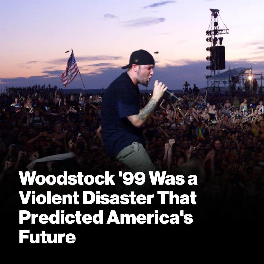 VICEさんのインスタグラム写真 - (VICEInstagram)「There's no lasting delusion that the peace-and-love Woodstock of 1969 actually succeeded in bringing about a mass embracement of, you know, peace and love.  Woodstock '99 is different in that there has been no cultural or political break from the toxicity it's come to symbolize; there's been only a continuous ramping up of national viciousness, a through line of misaligned aggression, leading up to Trump’s America, where gleeful brutality is policy and Kid Rock in the White House isn’t an almost-too-obvious joke.  More at the link in our bio. 📸: Getty Images」7月25日 1時02分 - vice