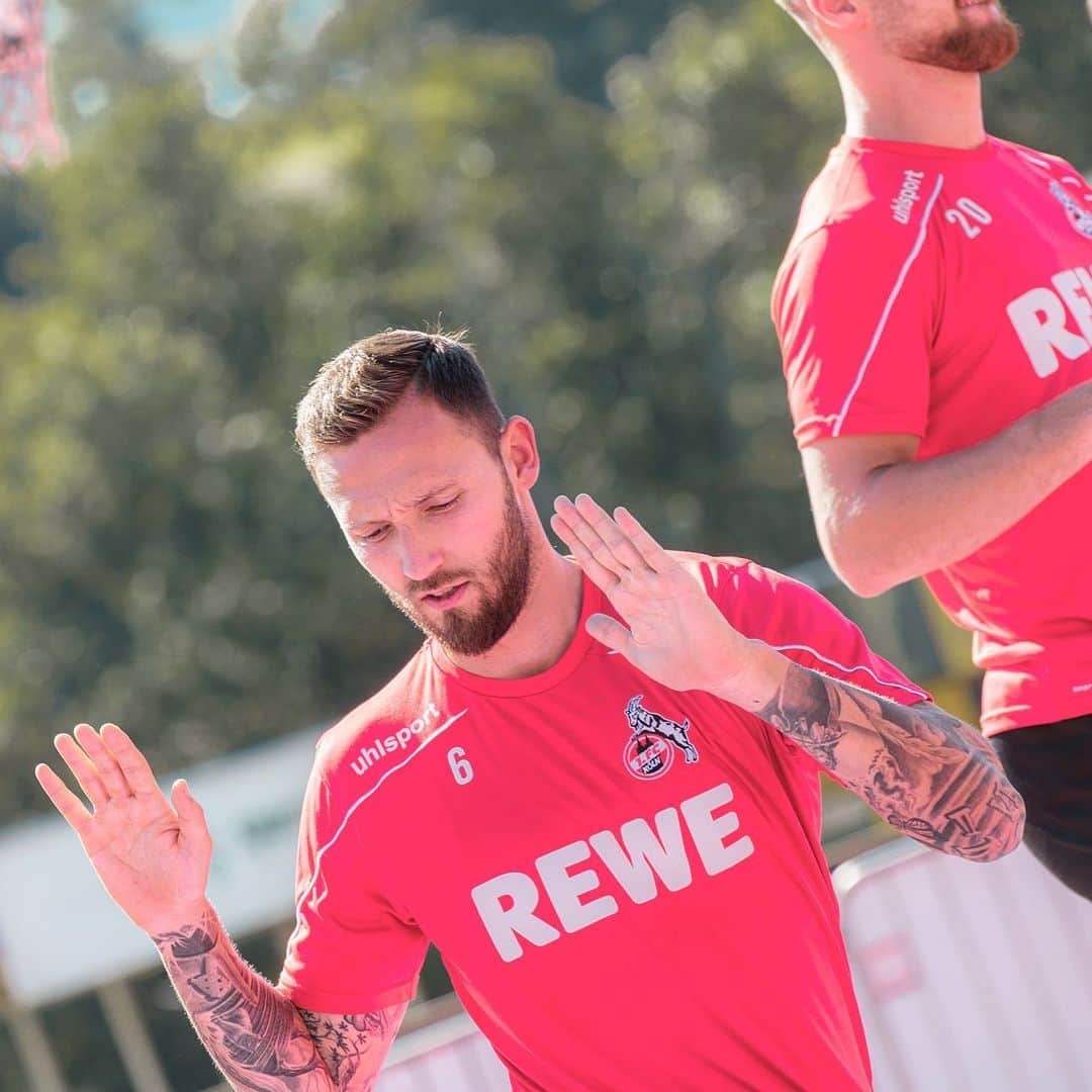 マルコ・ヘーガーのインスタグラム：「🙌🏻🙌🏻🙌🏻 @fckoeln  #training #camp #preseason #austria🇦🇹 #kitzbühel #work #hard #effzeh #team #together #köln #mh6 #liebedeinestadt #inked #blessed #positivevibes」