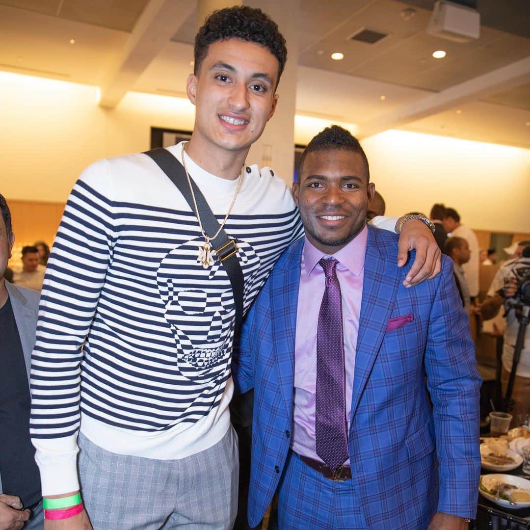 ヤシエル・プイグのインスタグラム：「Happy birthday to my boy @kuz!」