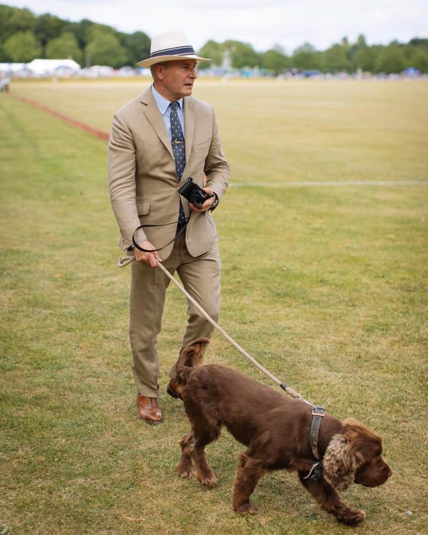 ハケットのインスタグラム：「Throwing it back to @mrjhackett and Harry looking dapper at the Hackett Rundle Cup a few weeks ago. Photograph by @samuelmchurchill. #Hackett #RundleCup #sussexspaniel」