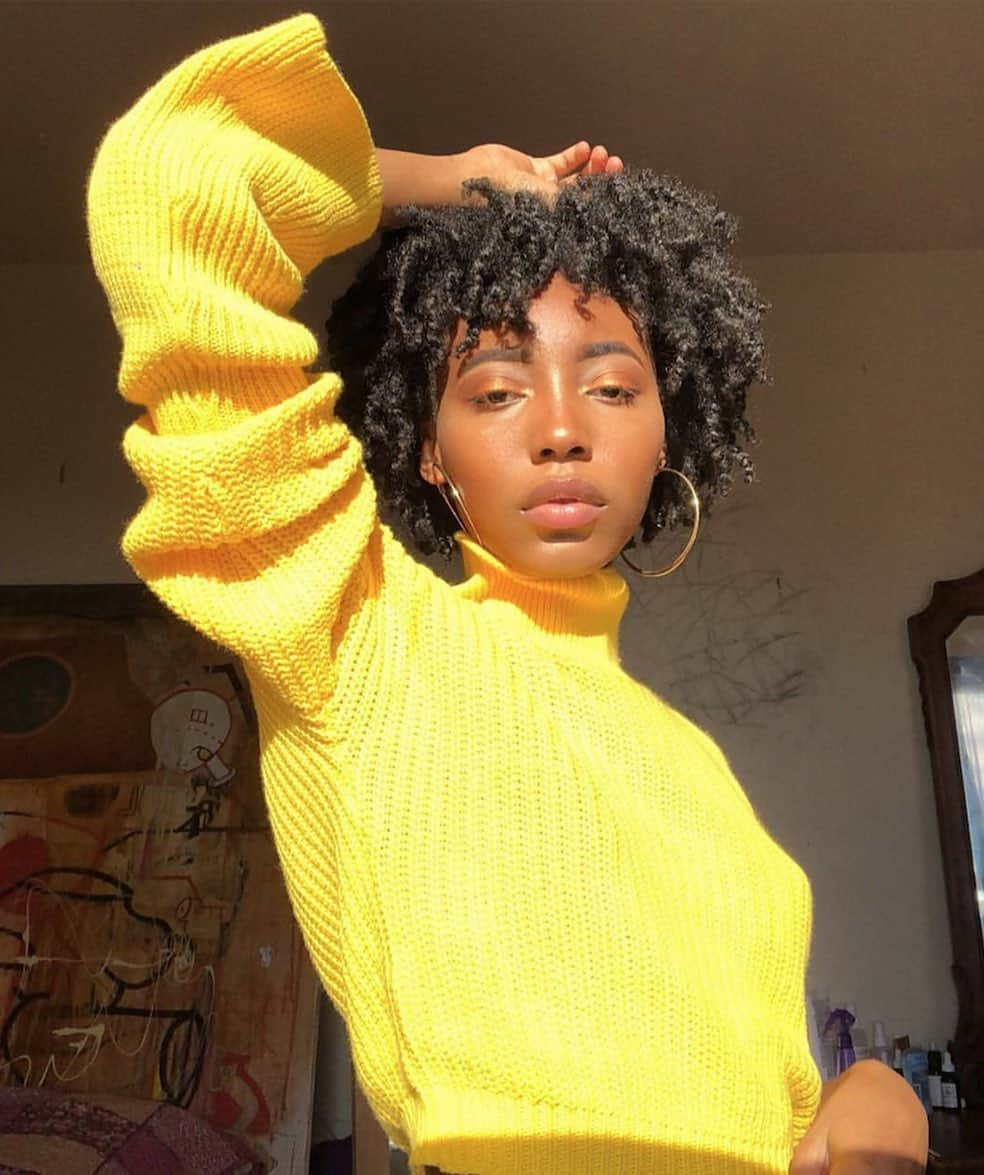 American Apparelさんのインスタグラム写真 - (American ApparelInstagram)「@the.magical.hour seeing the sunny side in the Fisherman Bell Sleeve.」7月25日 3時01分 - americanapparel