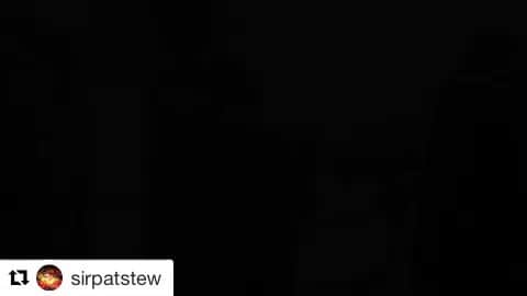ジェリー・ライアンのインスタグラム：「What a treat to work with this man...❤️ #Repost @sirpatstew with @get_repost ・・・ We never know, do we, when our best moment will be. Behind the scenes at #ComicCon for #StarTrekPicard. 🎥: @matthewbrooksakers」