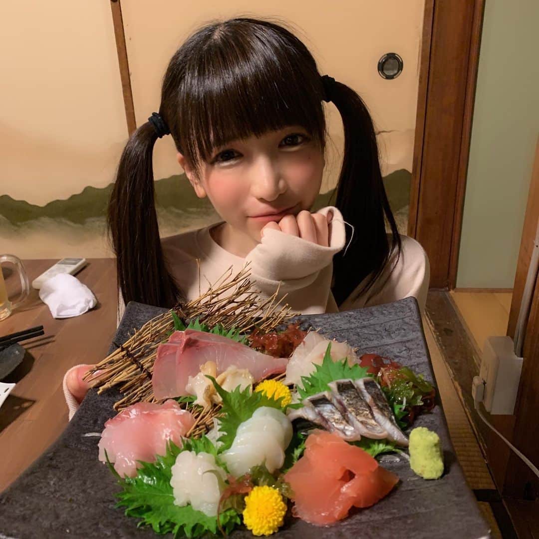 のインスタグラム：「富山ロケの打ち上げで連れてってもらった☺️💓 #富山グルメ#きっときっと居酒屋かまど #居酒屋かまど#富山#toyama」