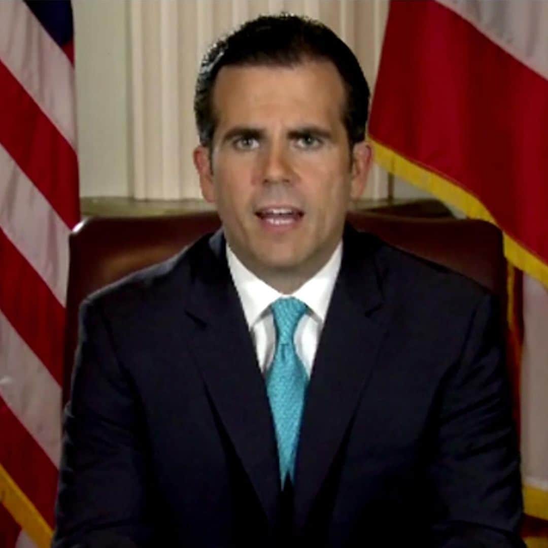 NBC Newsさんのインスタグラム写真 - (NBC NewsInstagram)「BREAKING: #PuertoRico Gov. Ricardo Rosselló says he will step down as governor effective August 2; move comes after almost 900 pages of leaked private chats set off a scandal and mass protests on the island. Click the link in our bio for more. . 📷 La Fortaleza de PR」7月25日 13時07分 - nbcnews