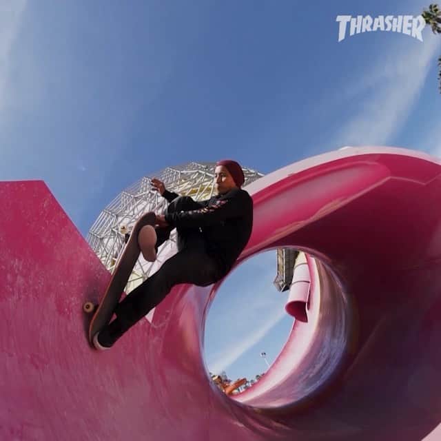 スラッシャーのインスタグラム：「👉🏼 @daewon1song in ‘High N Dry’ video 🎥 Now playing on the Thrasher app 📲」