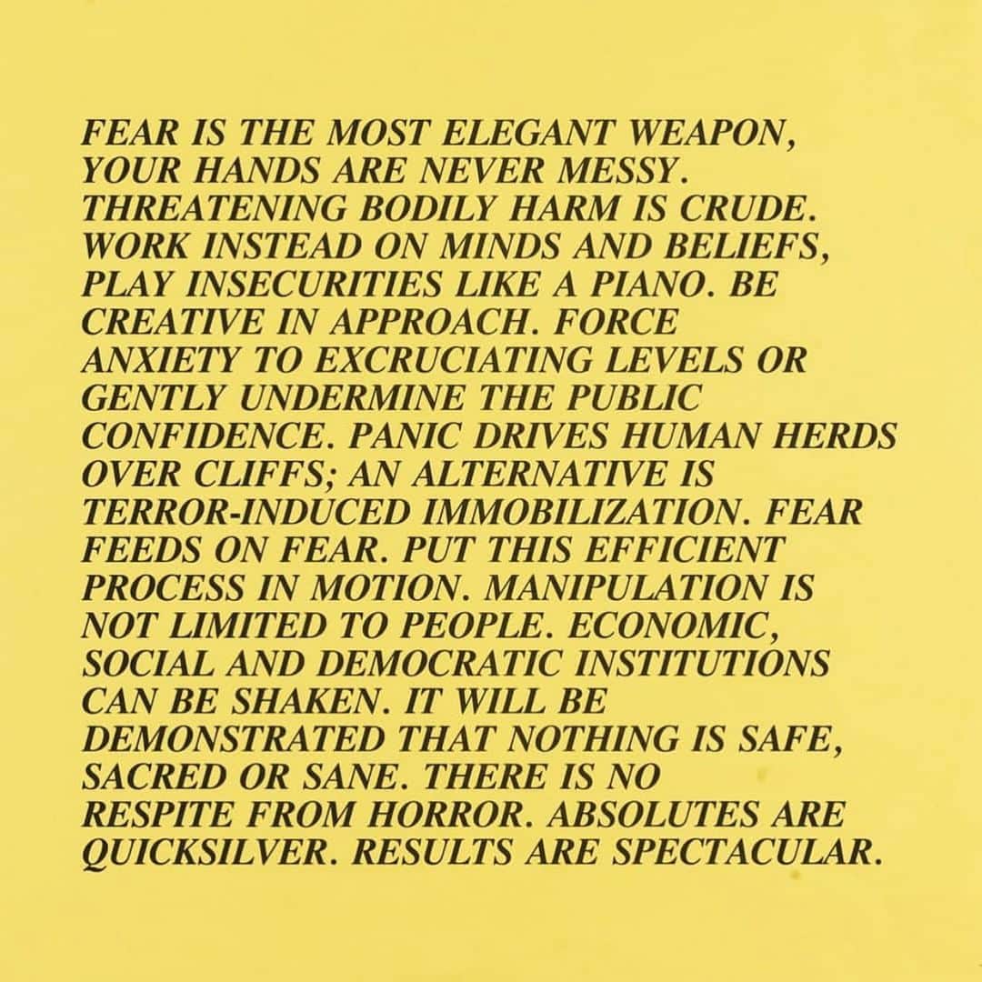 のインスタグラム：「#InflammatoryEssays 1979-82 #JennyHolzer - 100 words, 20 lines, poetry, politics and provocation #art #madebywomen #everywomanwednesday」