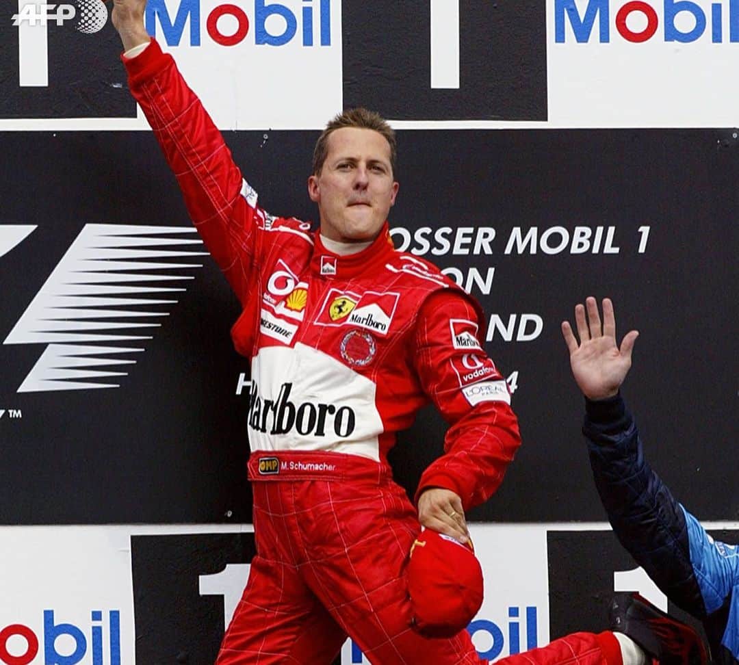 ミハエル・シューマッハさんのインスタグラム写真 - (ミハエル・シューマッハInstagram)「Michaels Sieg auf dem Hockenheimring am 25. Juli 2004 war sein elfter Sieg im zwöften Rennen der Saison 2004 – Höhepunkt der Ehe Schumacher und Ferrari. Insgesamt holte Michael in Hockenheim vier Siege. Sein Sohn Mick wird am kommenden Wochenende beim Deutschland-Grand-Prix 2019 den Ferrari F2004 sowohl Samstag als auch Sonntag zum ersten Mal für einige Runden fahren.  @mickschumacher @f1 @scuderiaferrari  Michael's victory at the Hockenheimring on 25 July 2004 was his eleventh victory in the twelfth race of the 2004 season - the culmination of the marriage of Schumacher and Ferrari. Michael clinched a total of four victories at Hockenheim during his career. His son Mick will drive the Ferrari F2004 this coming weekend, both Saturday and Sunday, for the first time for several laps at the 2019 German Grand Prix.」7月25日 7時09分 - michaelschumacher