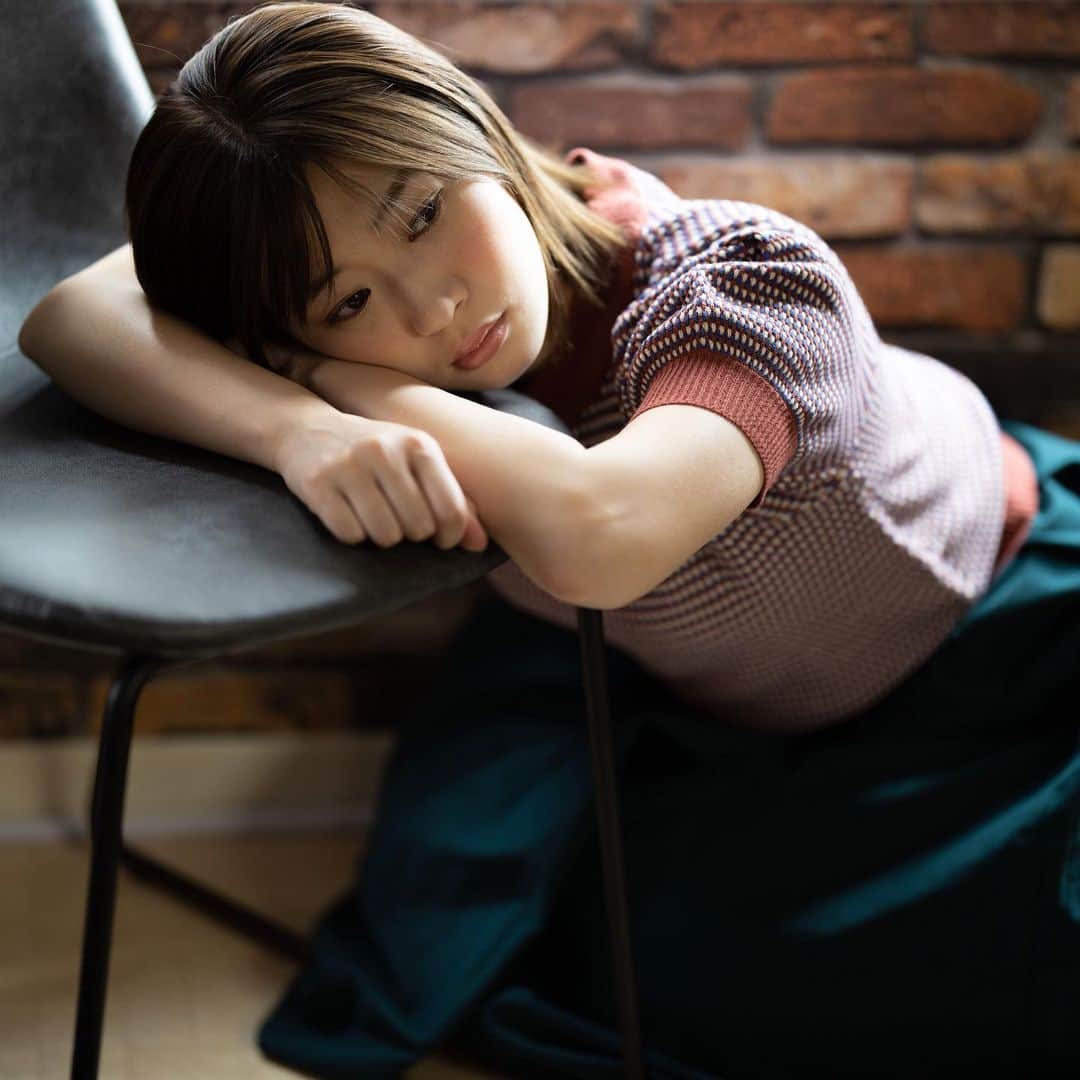 田名部生来さんのインスタグラム写真 - (田名部生来Instagram)「愁 通勤電車でベタつく季節です。」7月25日 7時47分 - mnkspnpn