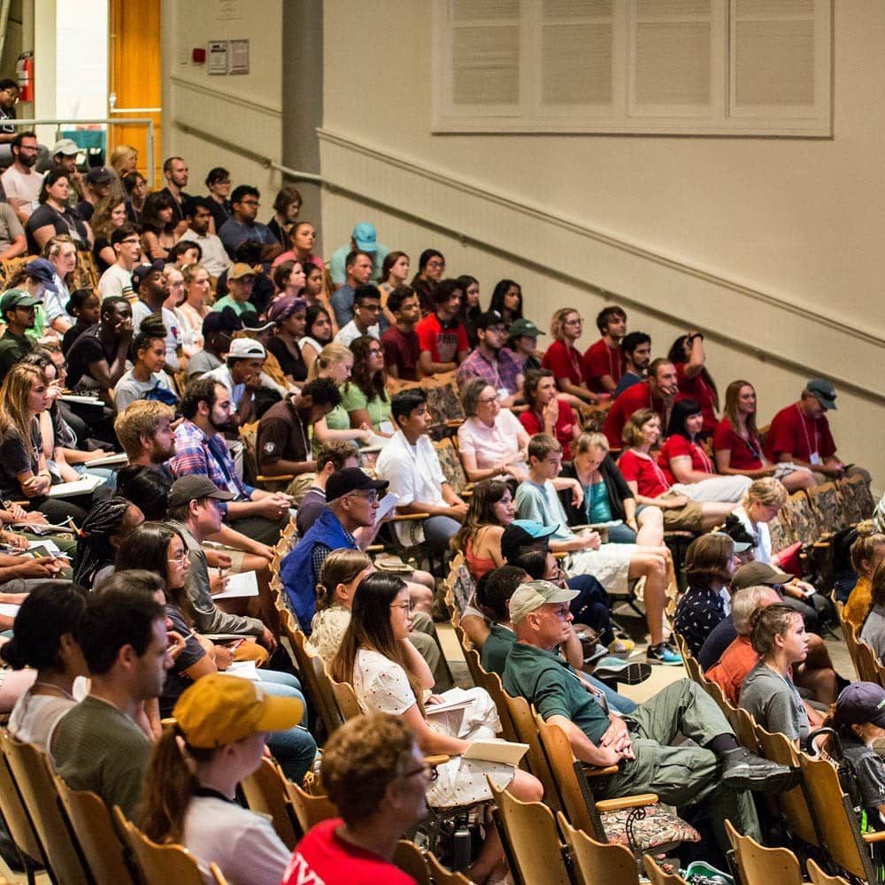 ニューヨーク植物園さんのインスタグラム写真 - (ニューヨーク植物園Instagram)「Last Wednesday, over 200 interns and seasonal employees joined us for a day of talks, games, and plant ID challenges at our 7th Annual Green Industry Intern Field Day hosted by NYBG’s School of Professional Horticulture. Thanks to all of our attendees for another incredible year. We look forward to seeing you all again soon!」7月25日 7時47分 - nybg