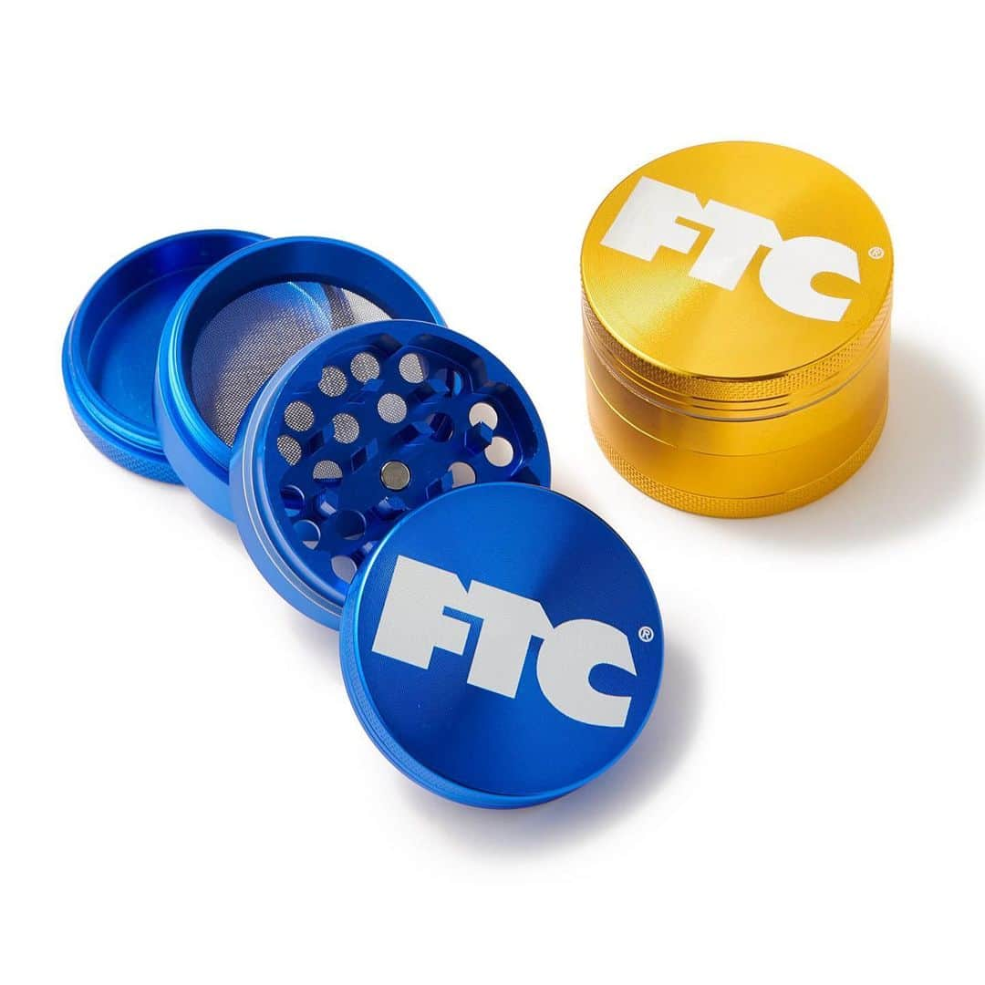 エフティーシーさんのインスタグラム写真 - (エフティーシーInstagram)「The FTC HIGH QUALITY WEED GRINDER with Keef chamber get one now at link in bio or at FTCSF」7月25日 8時17分 - ftc_skateboarding