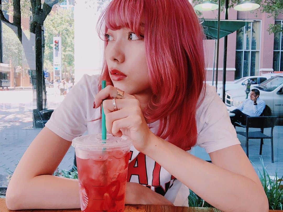 SHIZUKAのインスタグラム：「🍓🍓🍓」