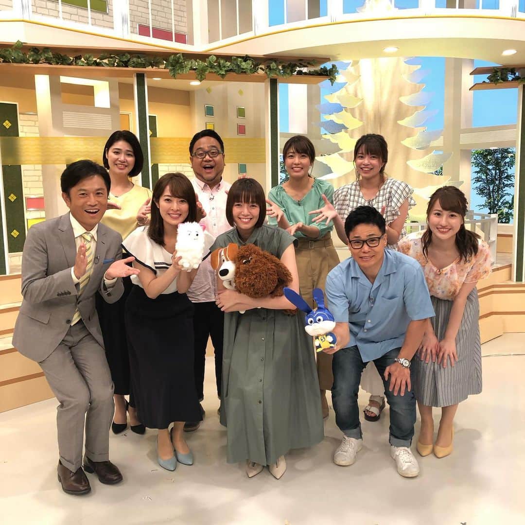 北海道テレビ「イチオシ！モーニング」さんのインスタグラム写真 - (北海道テレビ「イチオシ！モーニング」Instagram)「佐藤栞里さんがイチモニに生出演してくれました！ いつも以上にスタジオが明るく華やかに！ あさってお誕生日ということでお祝いもしましたよ♪ 佐藤さんが吹き替えを務める 映画「ペット2」は明日公開です！ #イチモニ  #htb  #ペット2  #佐藤栞里  #石沢綾子#林和人 #室岡里美  #清水宏保 #大野恵 #河野真也  #福永裕梨 #木下遥  #ケーキは人気のべんべや #佐藤さんまたぜひ来てください！！」7月25日 9時16分 - htb_ichimoni