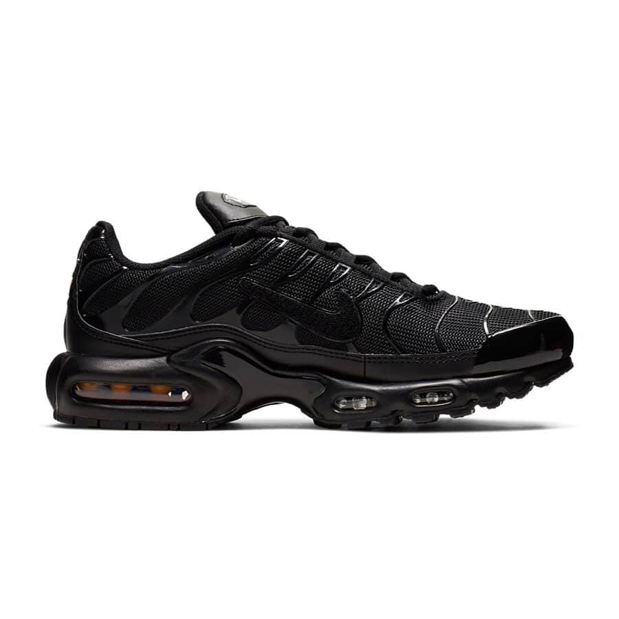 HYPEBEAST Japanさんのインスタグラム写真 - (HYPEBEAST JapanInstagram)「#hypebeastkicks : Nike がスウッシュ取り外し可能な Air Max Plus の新作モデルを発表。計3色のスウッシュパーツが付属し、その日の気分に合わせたデザインへと変更可能に Photos: NIKE」7月25日 10時09分 - hypebeastjp