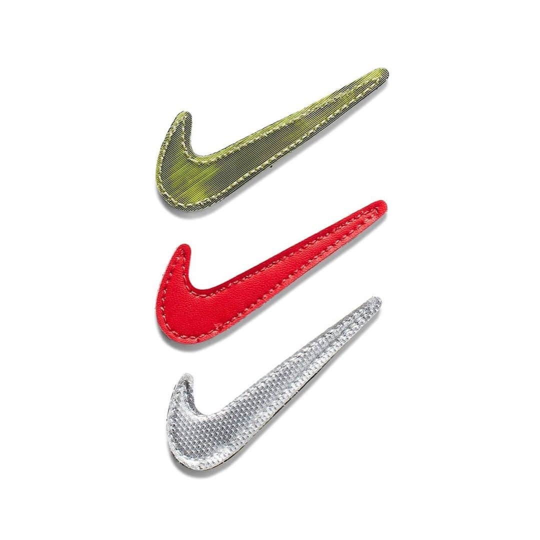HYPEBEAST Japanさんのインスタグラム写真 - (HYPEBEAST JapanInstagram)「#hypebeastkicks : Nike がスウッシュ取り外し可能な Air Max Plus の新作モデルを発表。計3色のスウッシュパーツが付属し、その日の気分に合わせたデザインへと変更可能に Photos: NIKE」7月25日 10時09分 - hypebeastjp