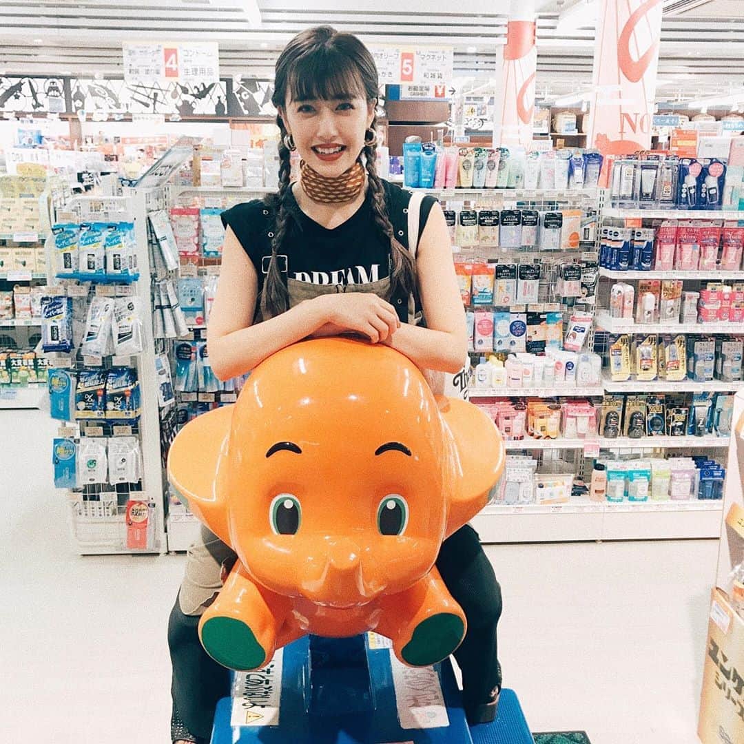のインスタグラム：「最近更新できてなくてごめんね🥺 ここ毎日、、、27日の赤羽ReNY Live本番に向けてのリハしてます♡♡♡ 楽しみで仕方がない🔥🤘🏽💋」